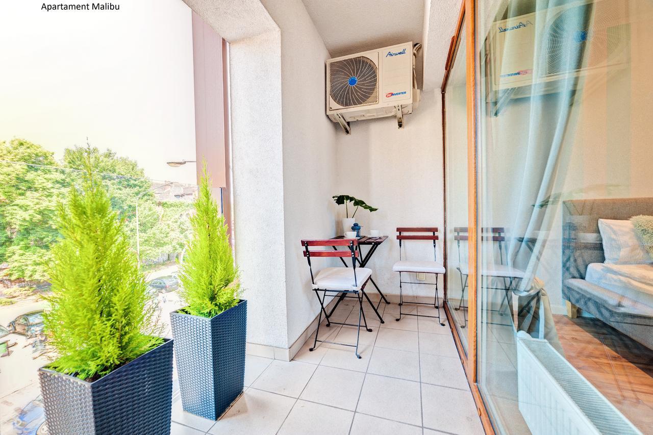 Apartamenty Homely Place - Parking 7 Poznań Exterior foto
